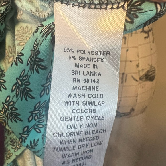 London Style Collection Plus Size Maxi Sundress - Picture 9 of 9